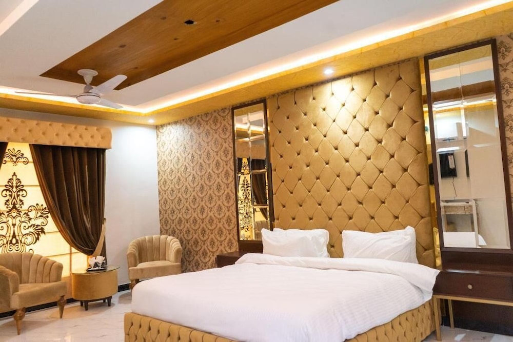 Islamabad Lodges