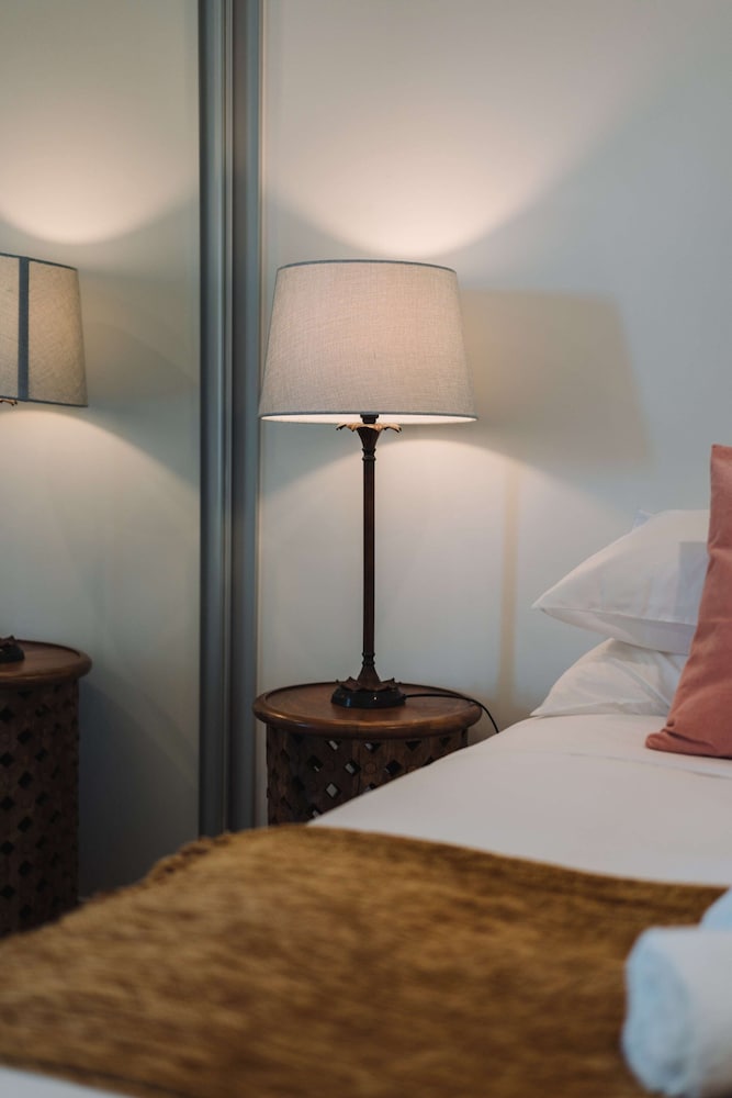Perfect Located 1-bed With Great Views