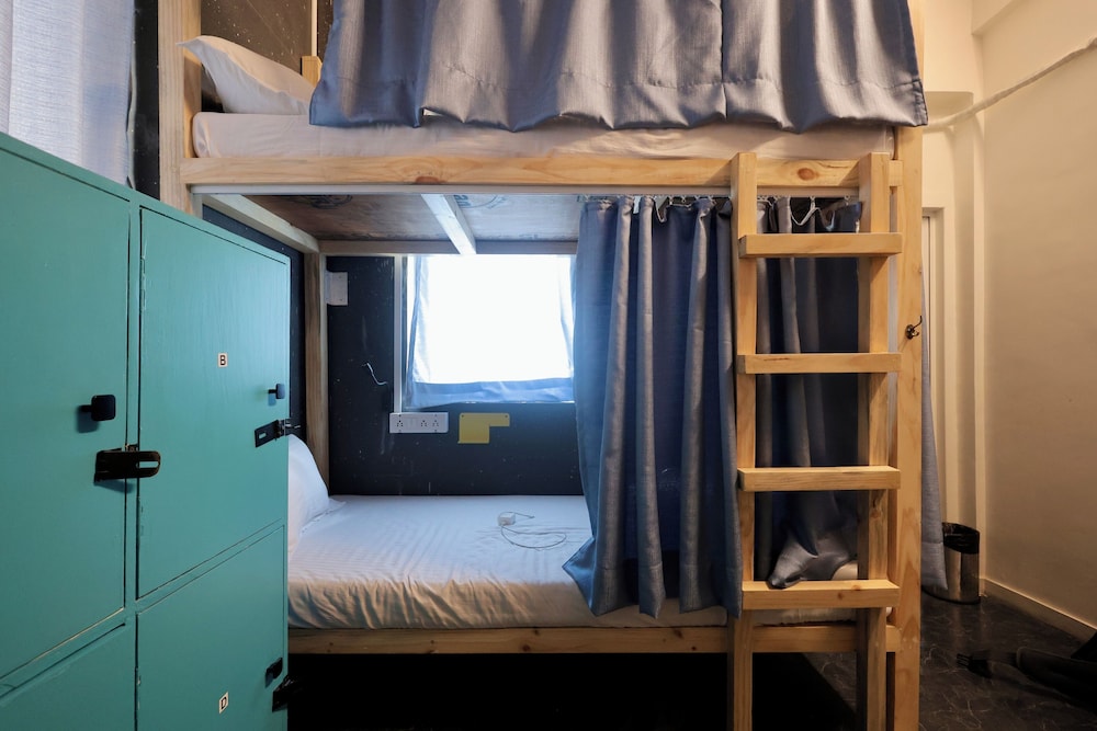 Locomo Hostel Mini - 9 mins from airport