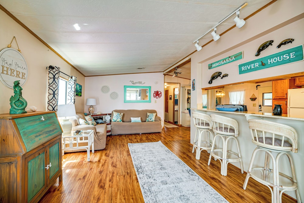 Angler's Paradise! Homosassa River Retreat w/ Dock