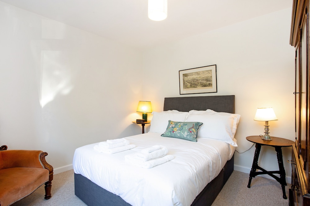No. 78 Main Road Littleton view 2