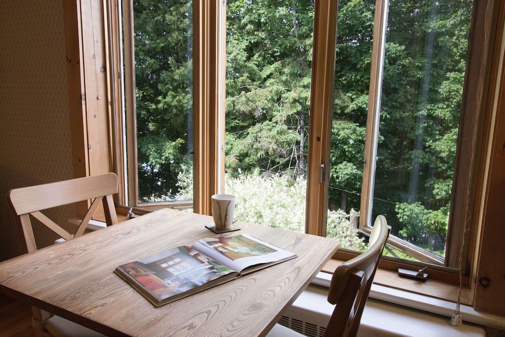 Auberge Le Lupin B&B - Image 4