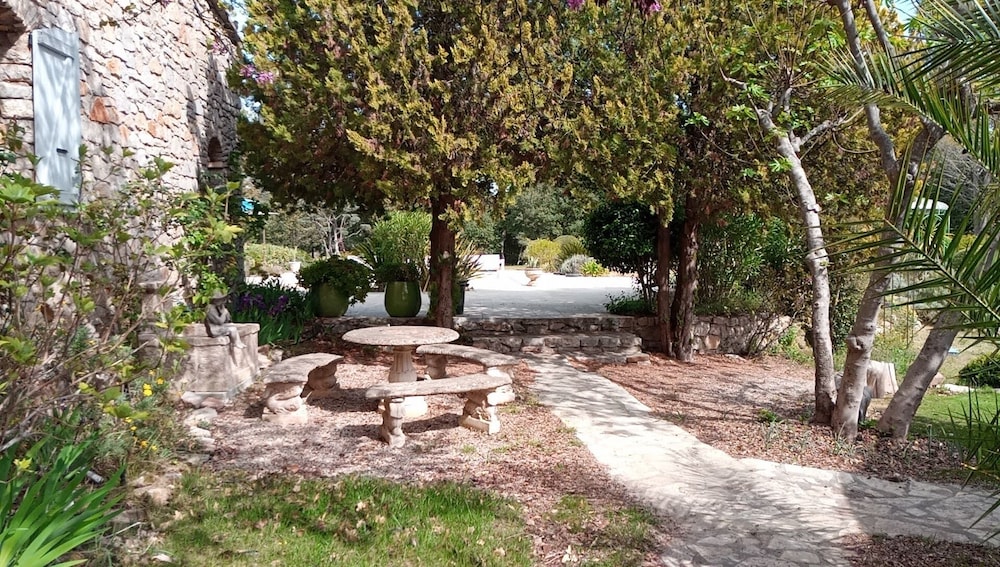 Domaine l'Helion