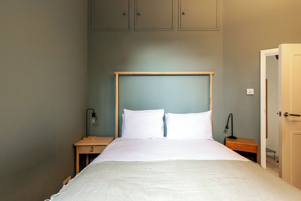 Spacious and Charming Brixton Home