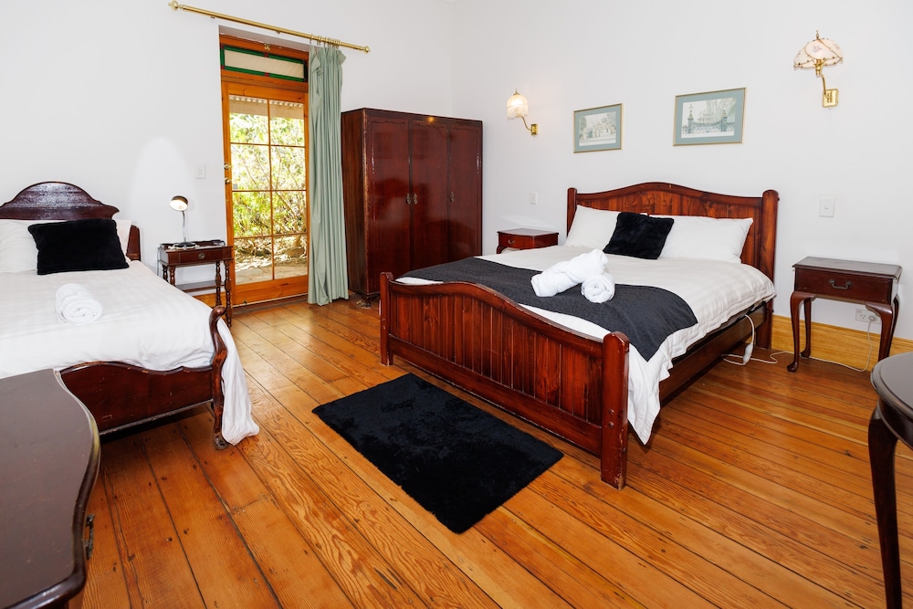 Cape Jervis Accommodation & Caravan Park