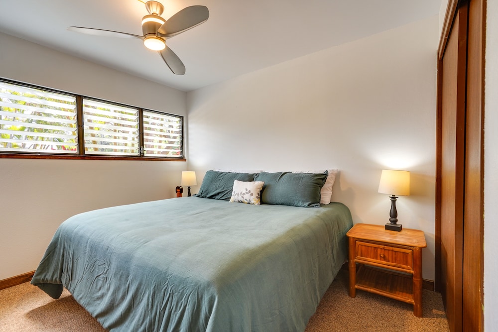 Kaunakakai Home at Molokai Shores w/ Pool!
