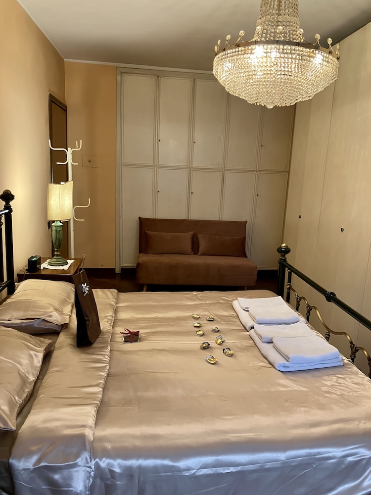 Rachele Charming House in Heart of Rome
