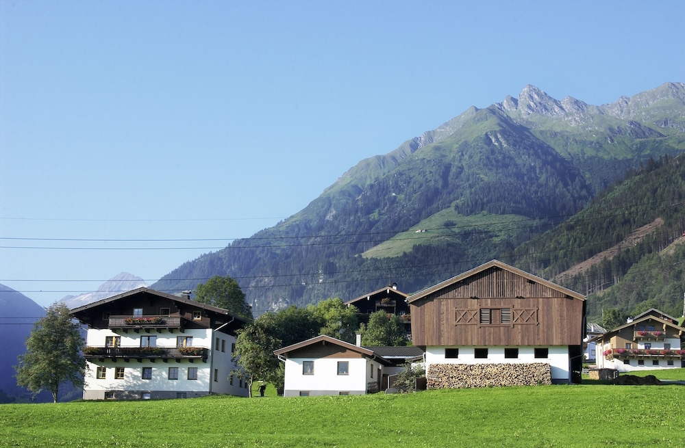 Bio-Bauernhof Vordergugg