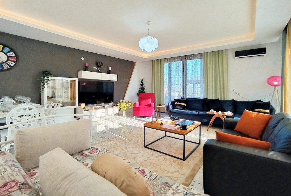 3 Br Apertment in Aksu