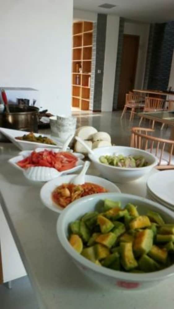 Photo 23