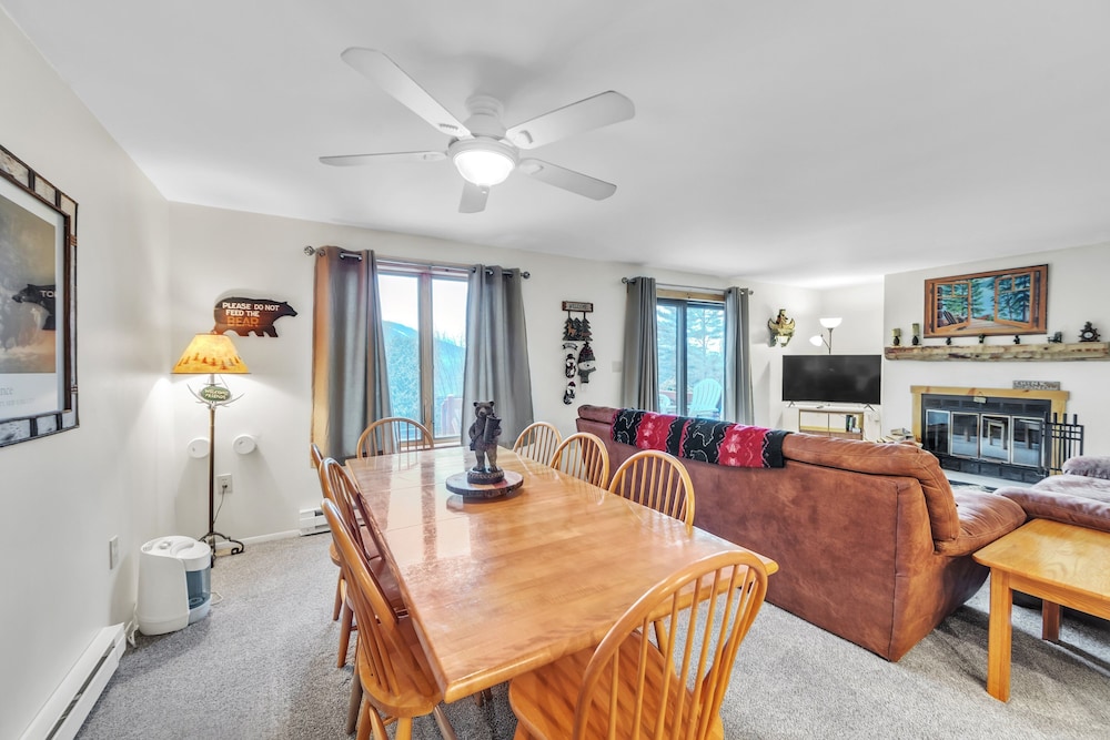 Pine Knot 62h - Retreat With Private Play Area 3 Bedroom Townhouse by The Summit at Gore Mountain