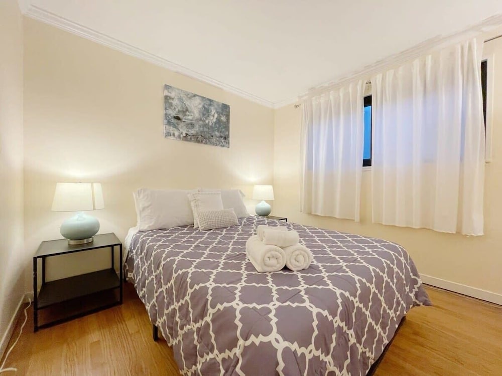 @ Marbella Lane - 3BR Stylish House Near SF