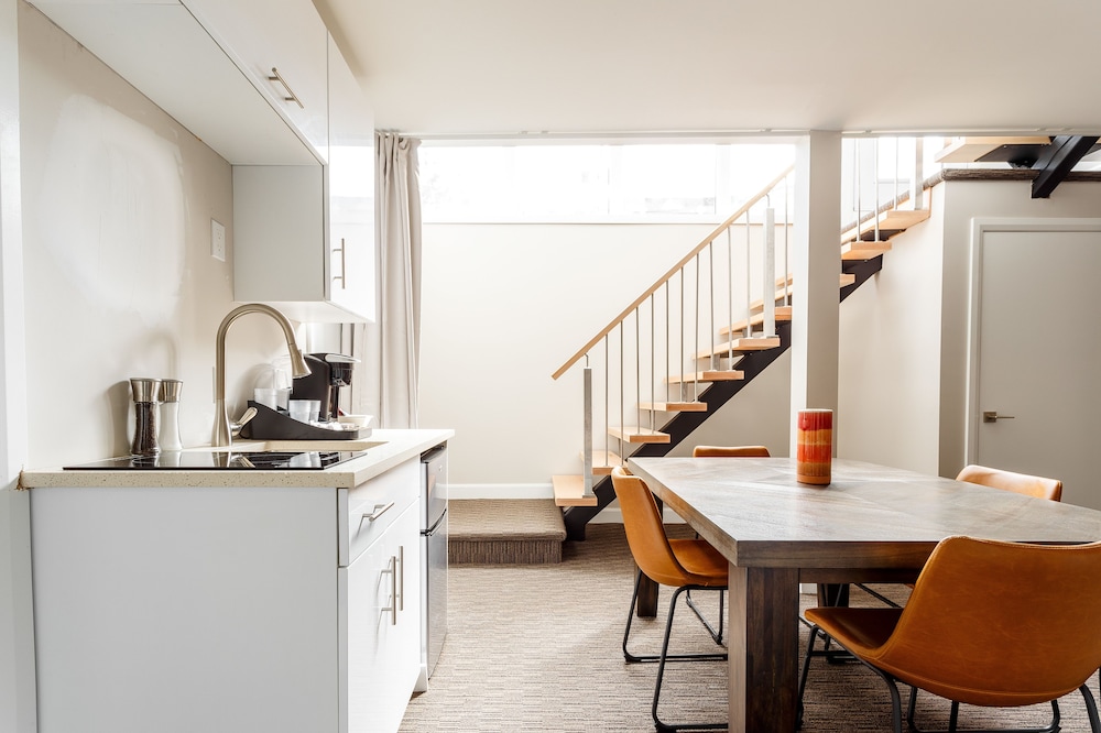 Parc Avenue Lofts