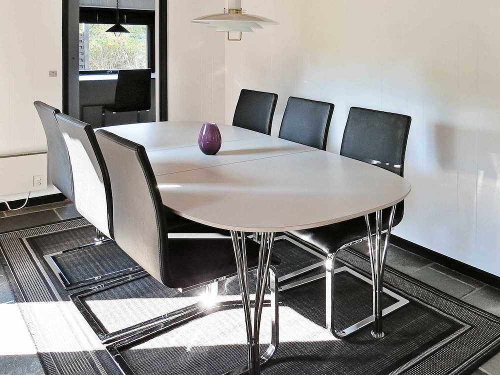 Classic Holiday Home in Hals near Sea view 2