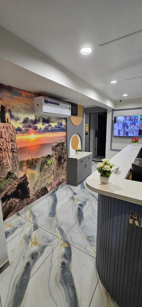 hotel A-one