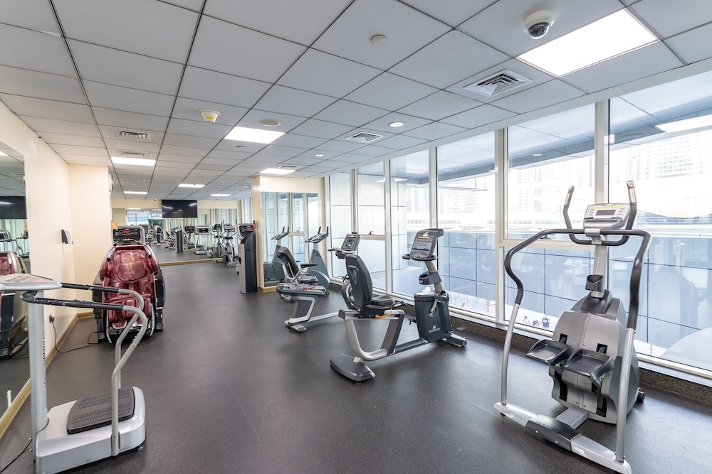 Dubai Marina - Stunning Huge 4 Bedroom Apts Near JBR - Gym - Pool - Parking by Sojo Stay