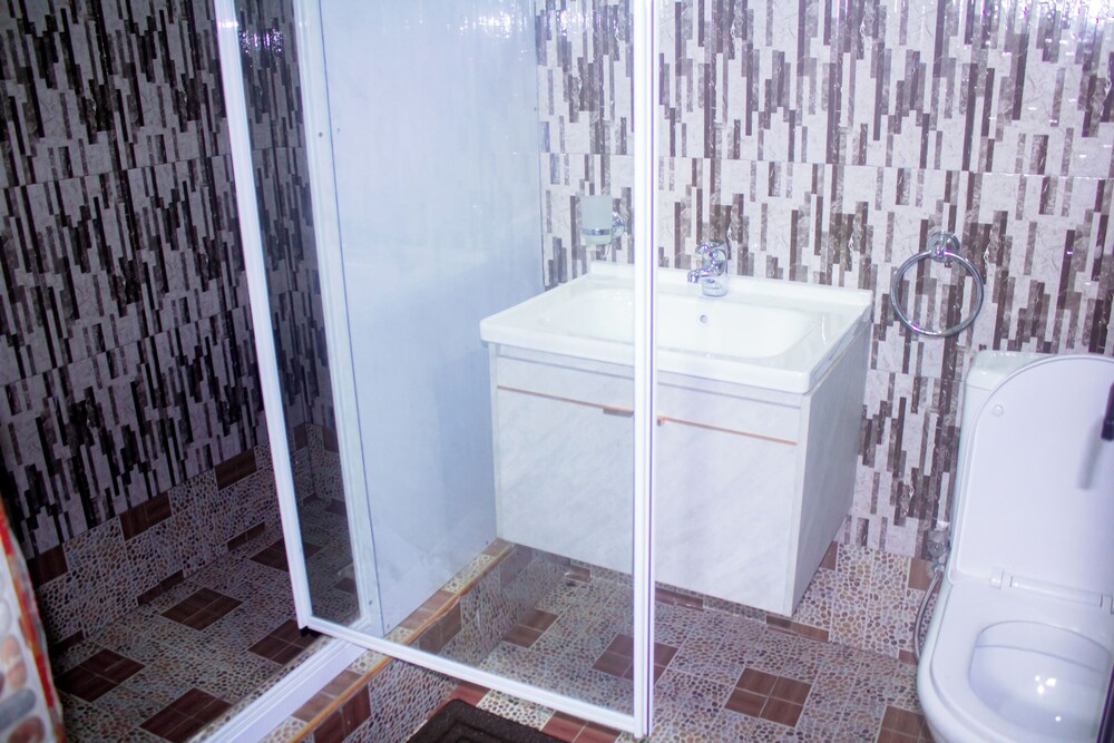 Exclusive Villa in Hideout East Legon view 3