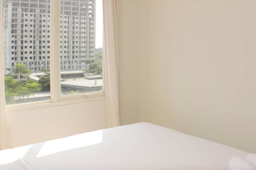 Nice and Comfort 1BR with Extra Room at Podomoro Golf View Apartment