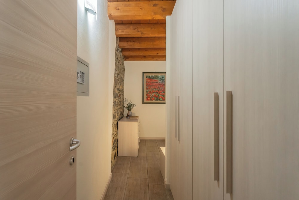 Domus in Como by Rent all Como