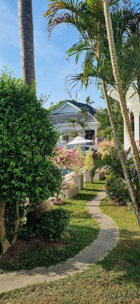 The Rai Resort