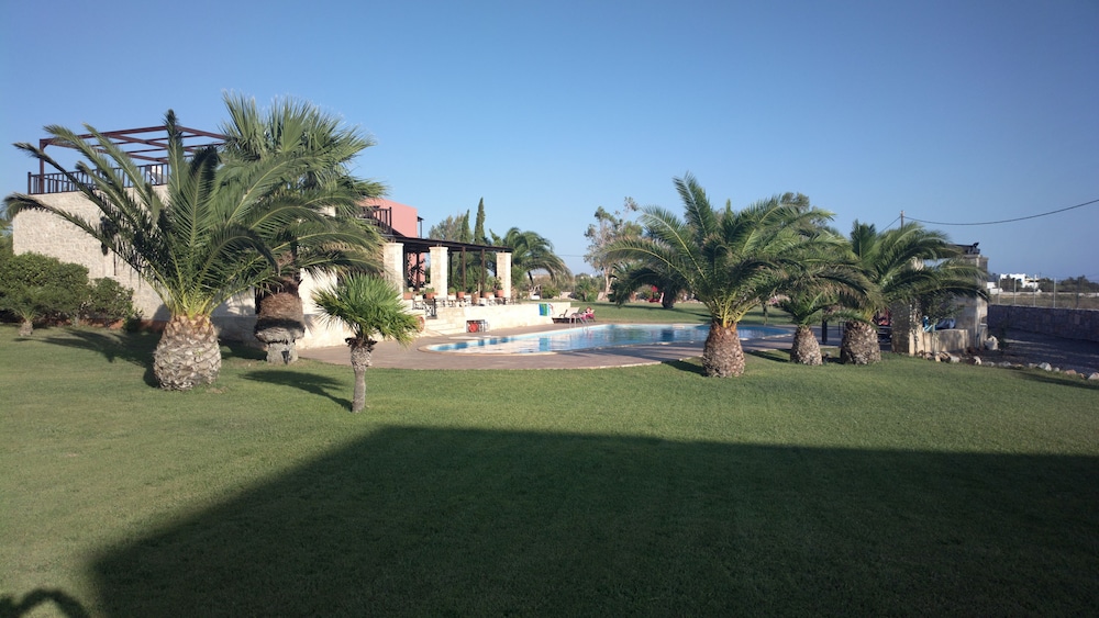 Kallicrates Village