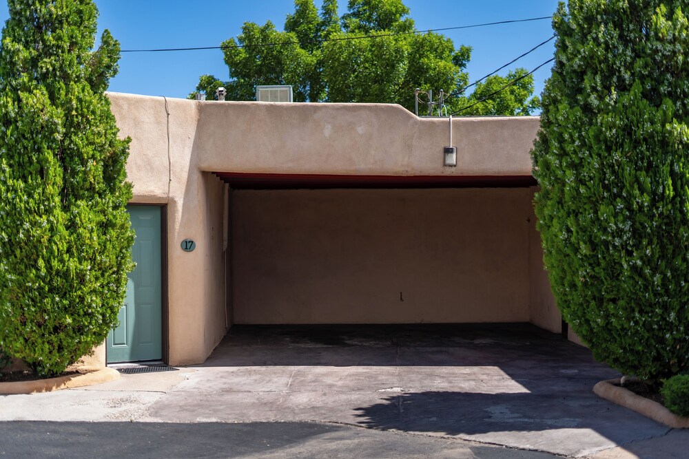 Santa Fe Vacations - King's Rest Court Inn - Property Image 43