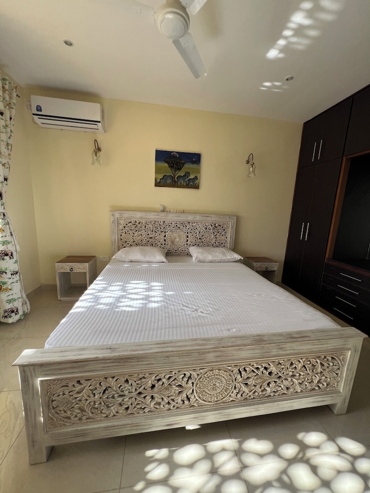 Mulla Apartments