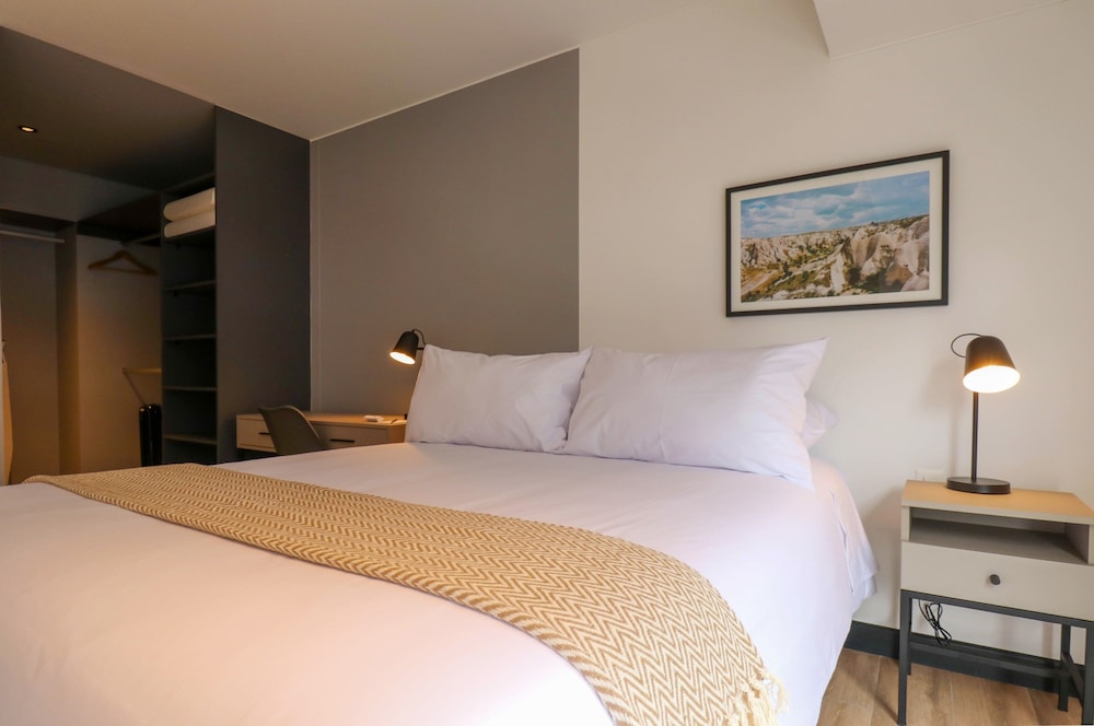 w Stunning 1BR w Perfect View in San Isidro