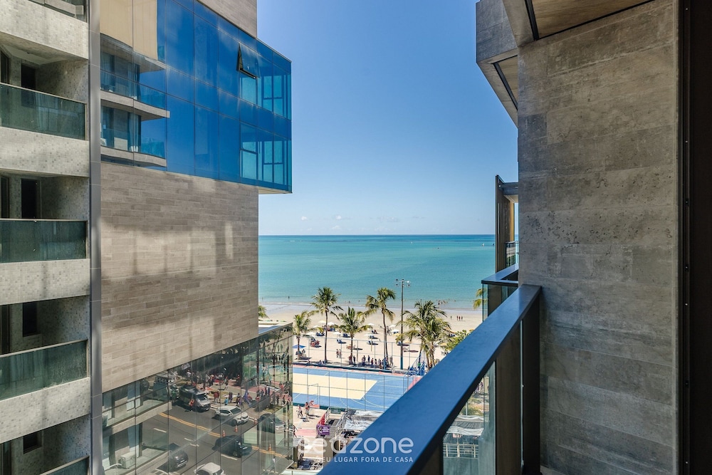 Nwts - Studios in Building With Sea View