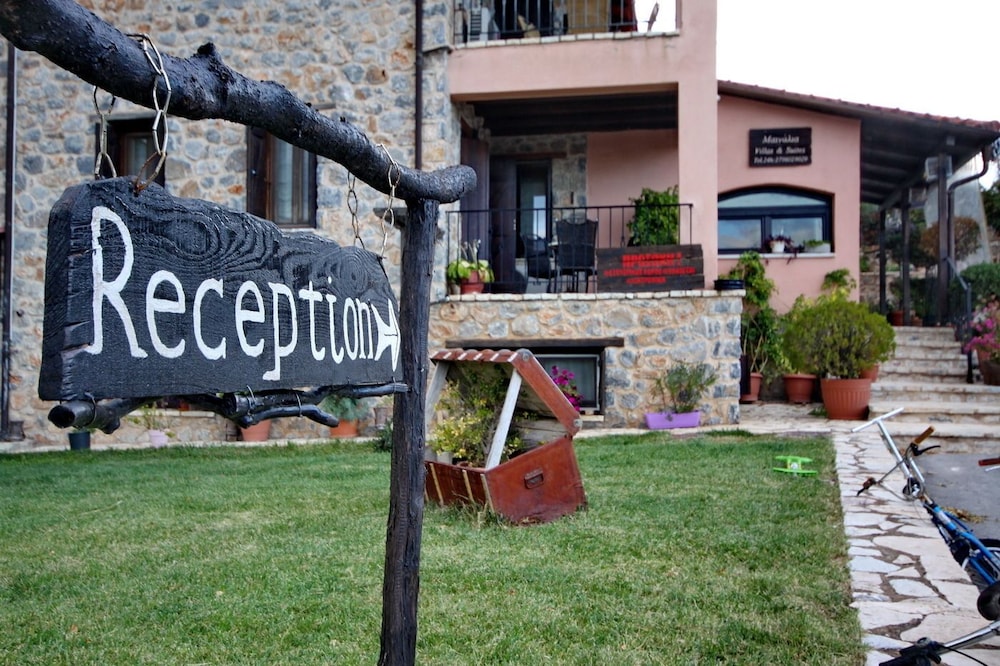 Menalia Villas & Suites