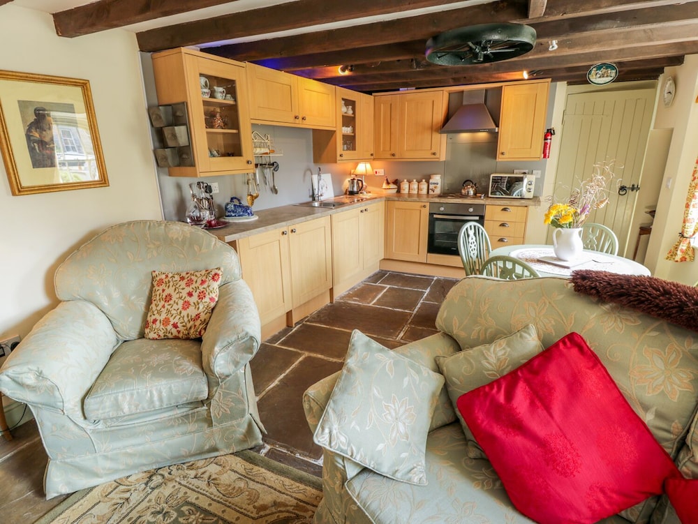 Old Stables Cottage view 5