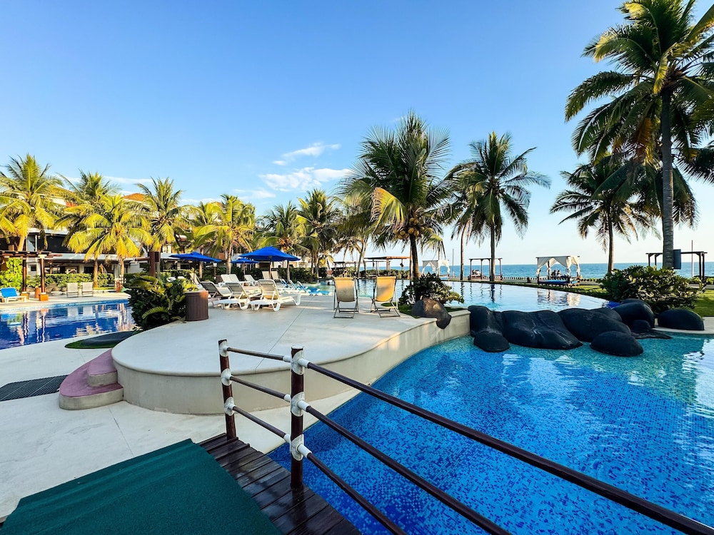 Villas Le Suisse Monterrico