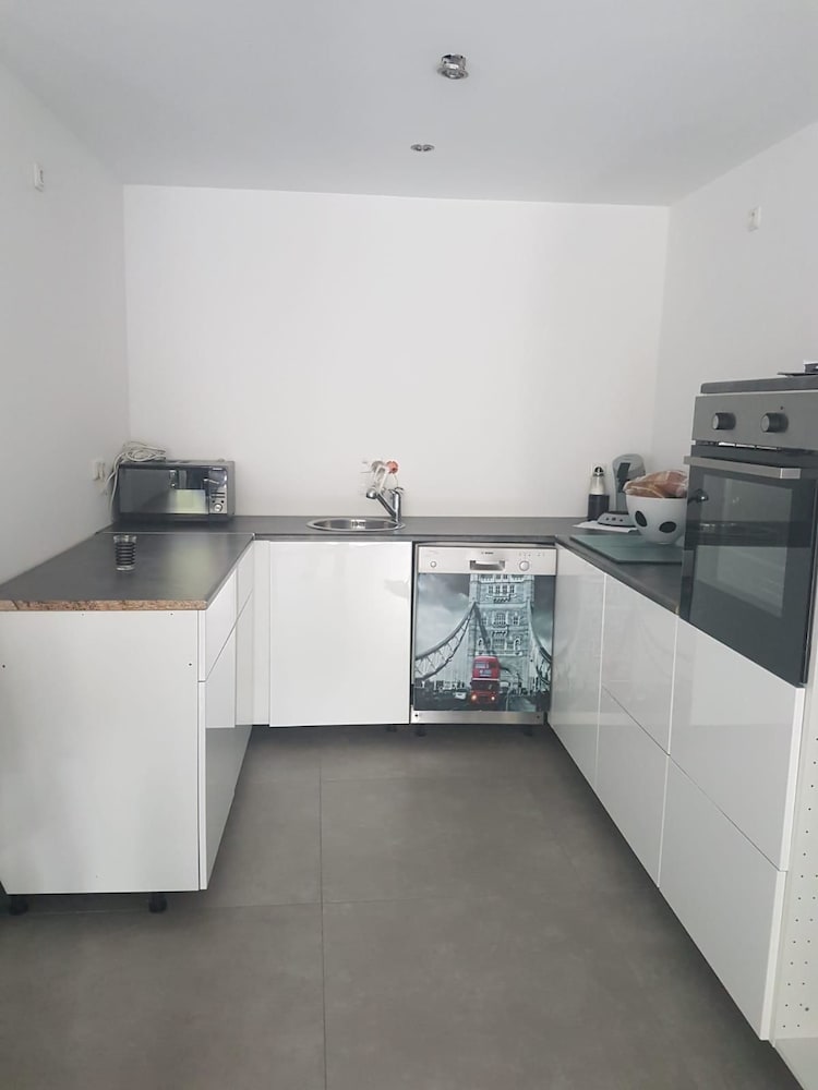 Apartment mit Terrasse in Oberhausen view 2