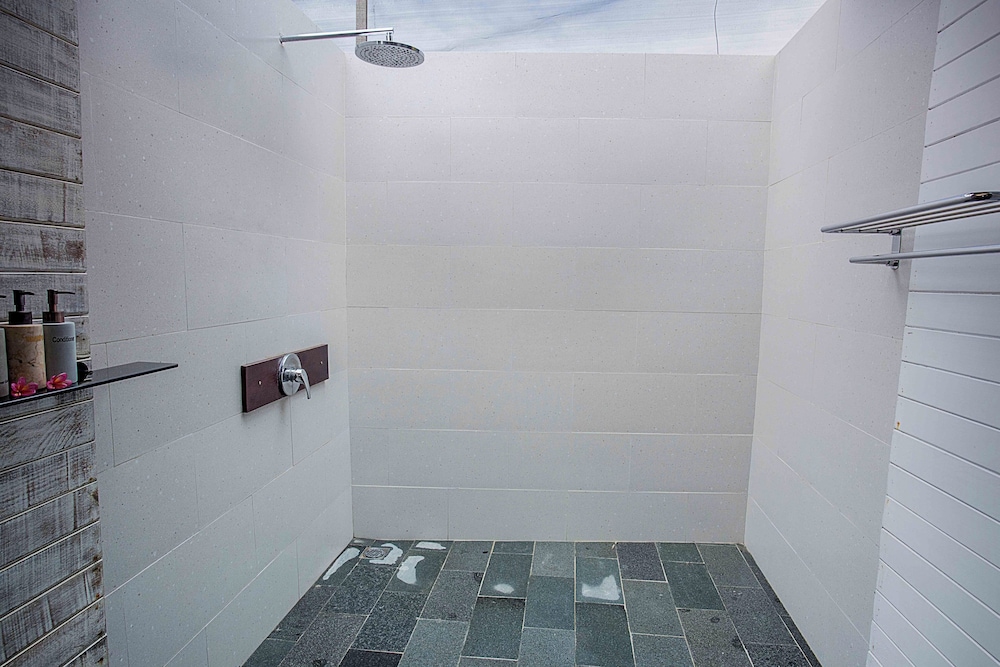 Water Blow Huts