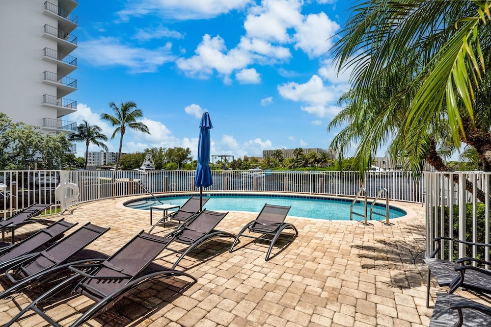 Waterfront Retreat With Pool Steps to Beach