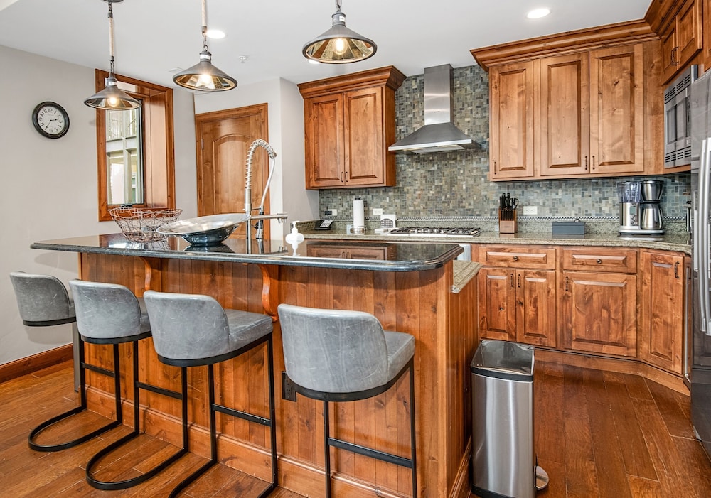 Vail Ski Resort Ritz Carlton Vacation Rentals