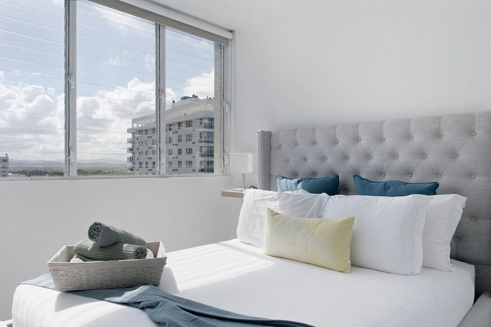 Flamenco Beach 2BDR Oceanfr Pool Parking - Property Image 19
