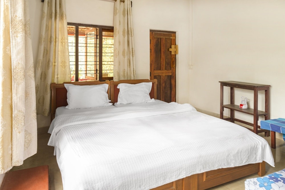 GuestHouser 3 BHK Homestay f7e4