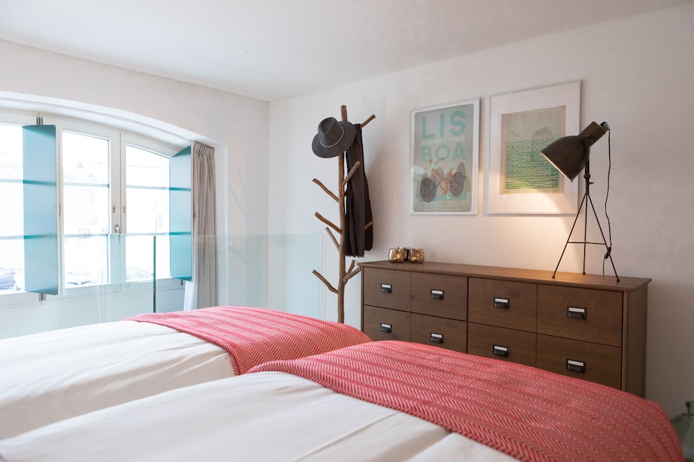 Janelas Verdes Stylish Tailor Made Flat view 5