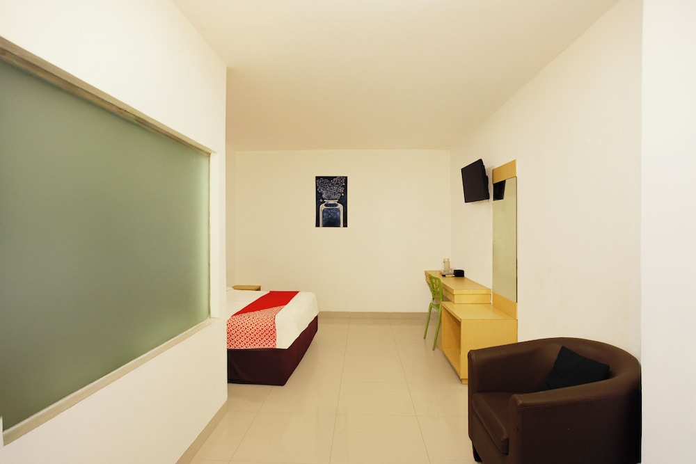 Collection O Palembang near Palembang Indah Mall formerly Hostel 77 Smart