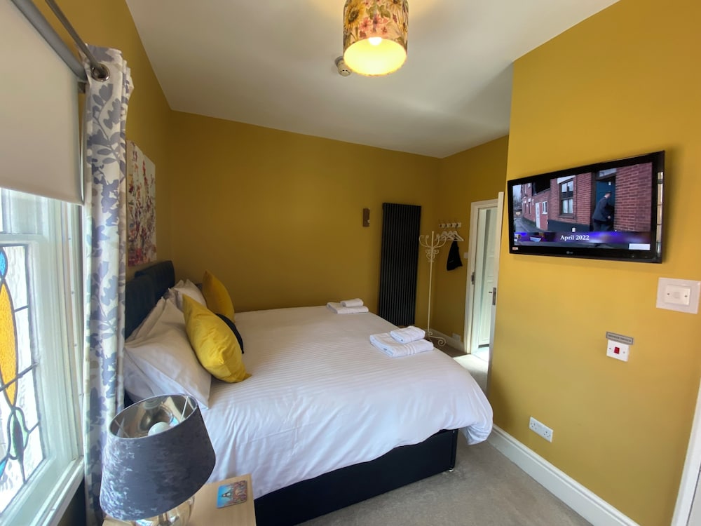 Grosvenor Place Guest House