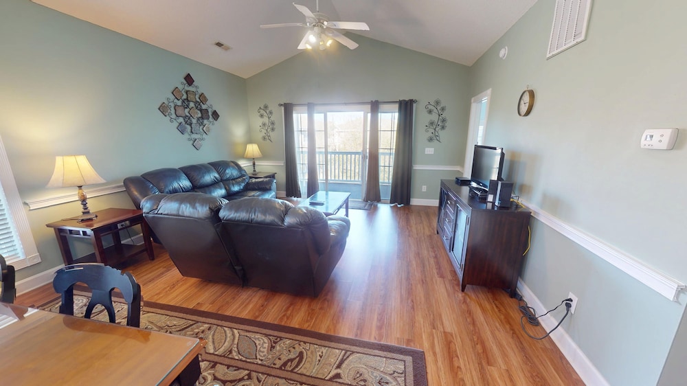 Magnolia Place 4639-301 2 Bedroom Condo