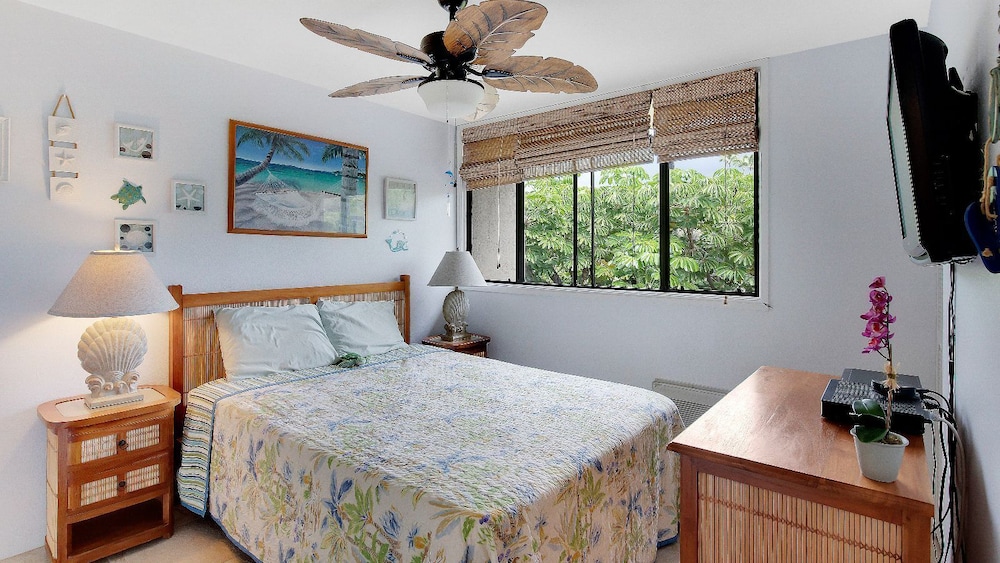 Upgraded 2BD Plus Loft - Amazing Golf & Ocean Views - In-unit AC - Vrkcv