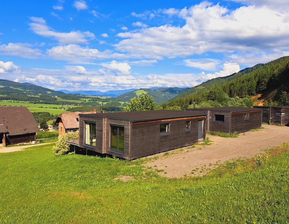 Loft in Gaal Near Ski Slope & Hiking Trails