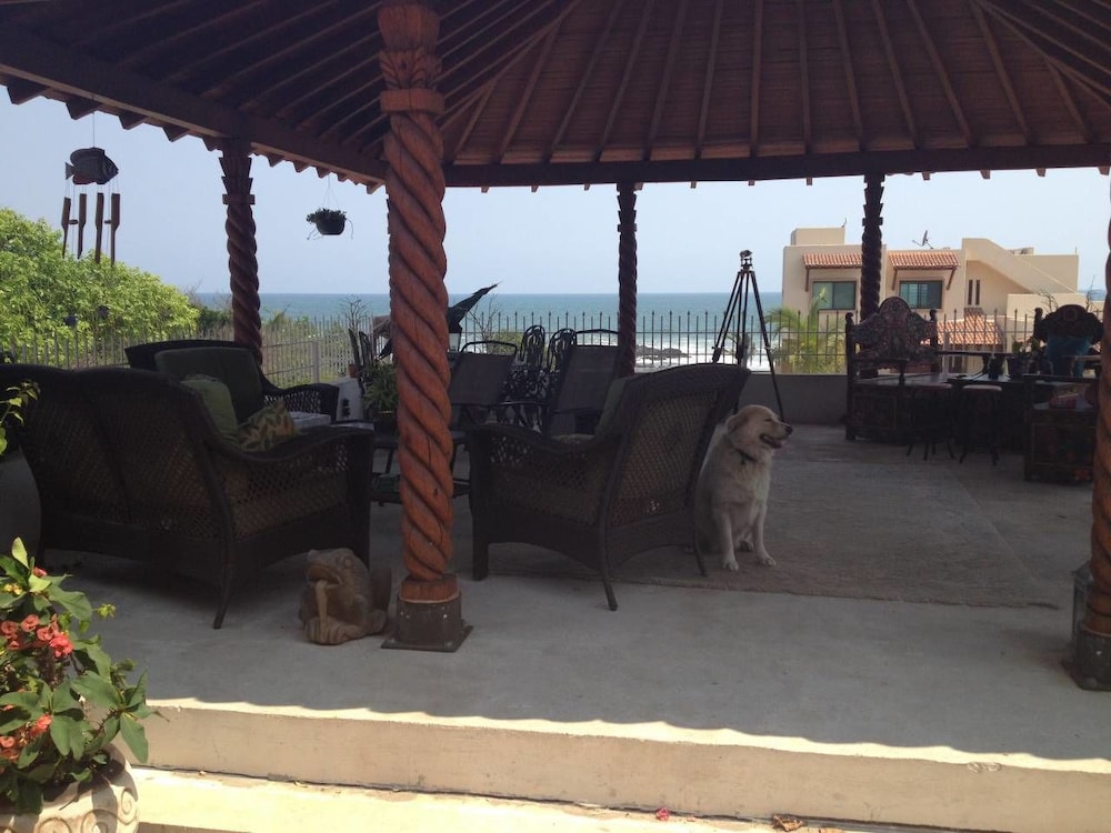 Loft on the Pacific Holiday home 1 BestStayz.1