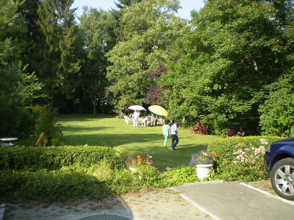 Photo 38
