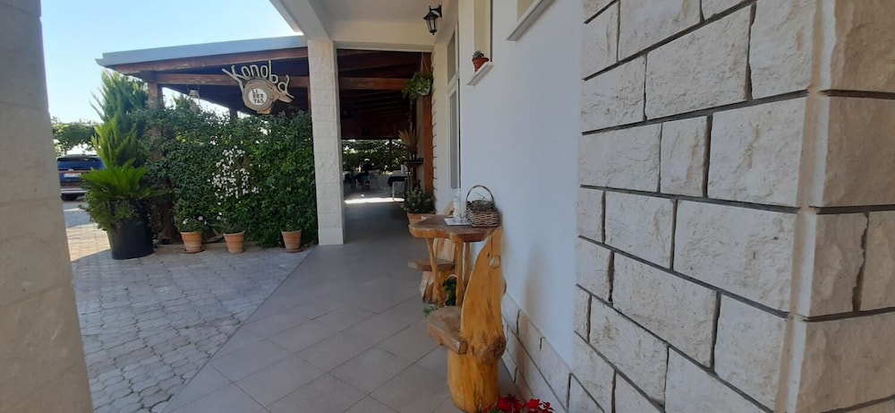Photo 29
