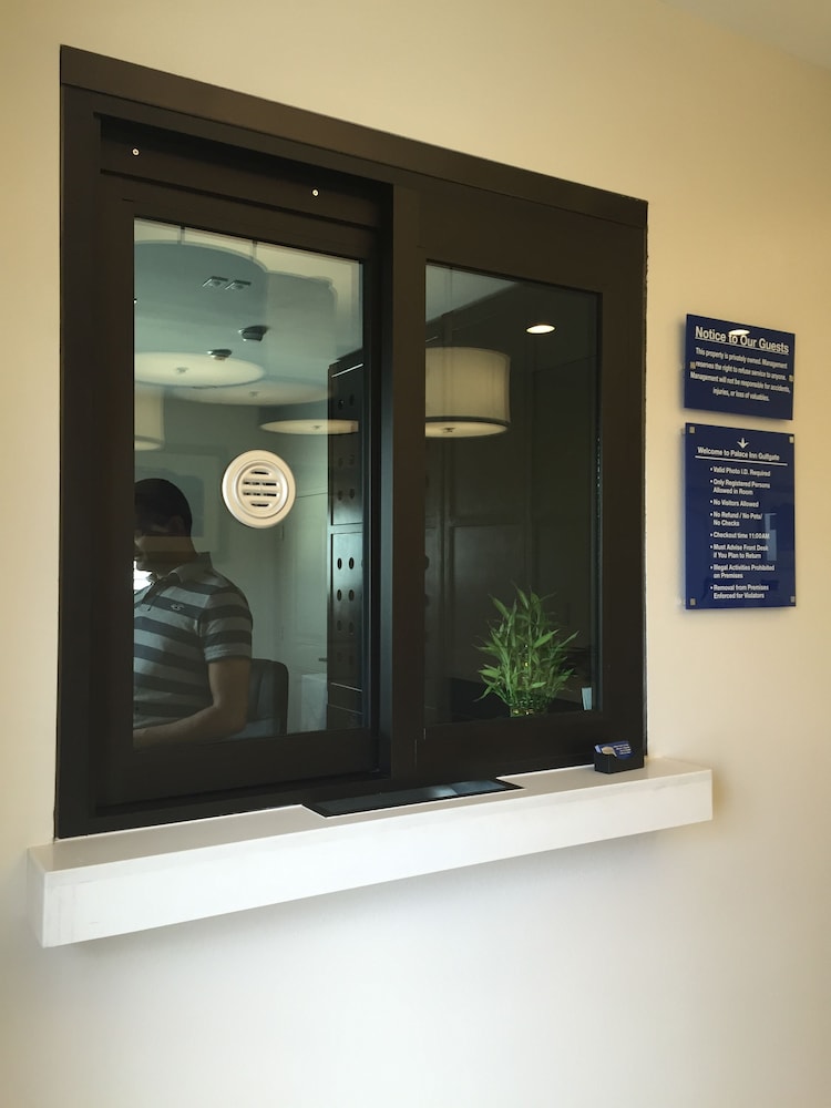 Palace Inn Gulfgate - Property Image 2