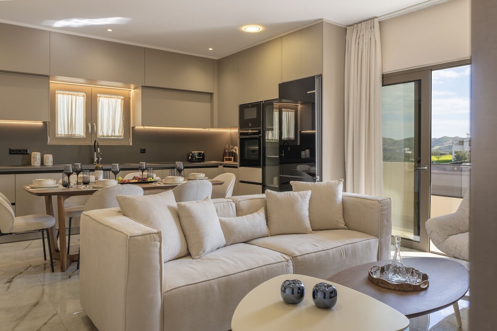 Elysian Villa 2 - With Private Pool