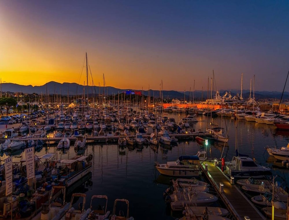 Cozy Studio Near Cap D'antibes